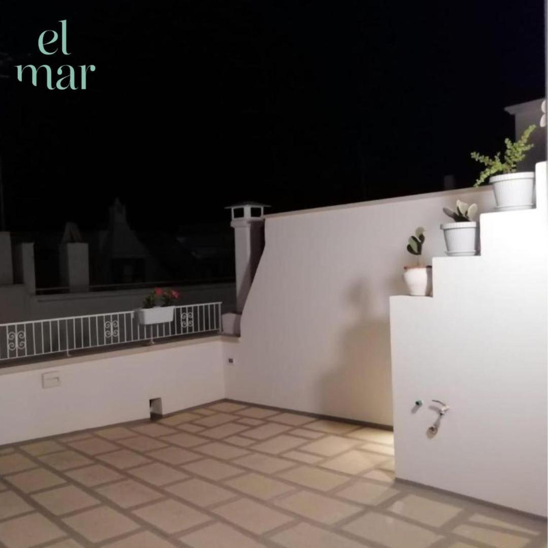 El-Mar Locazione Turistica House With Exclusive Terrace Apartman Polignano a Mare Kültér fotó